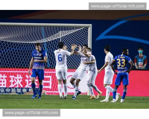 裁判判罚尺度引热议 联盟回放中心标准统一